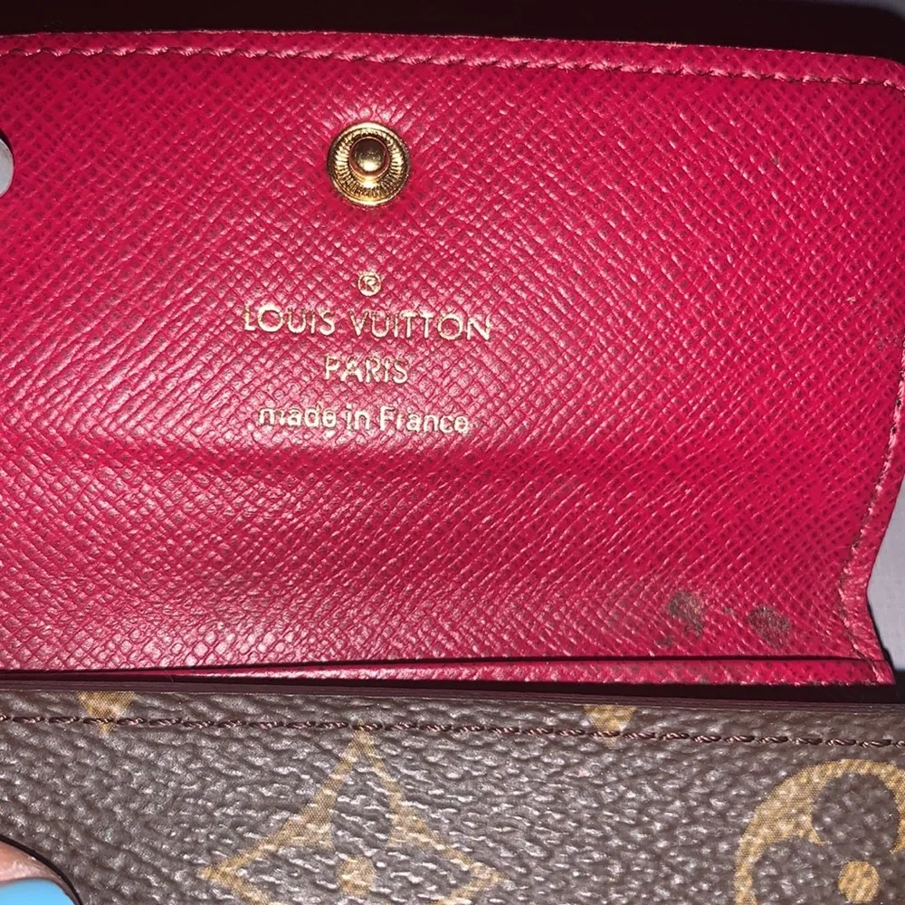 ♥️ ♥️ Louis Vuitton Monogram signature design LV Logo 4 key holder M/F